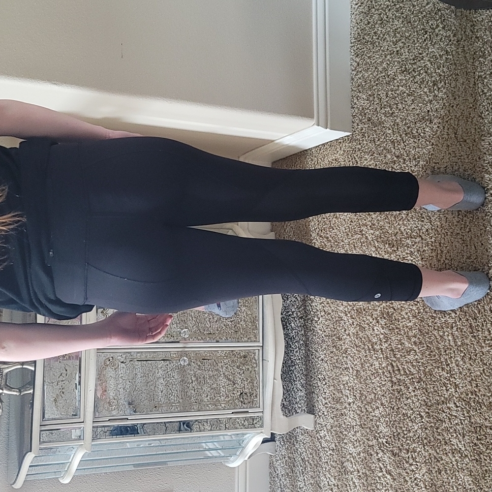 Lululemon cuff leggins